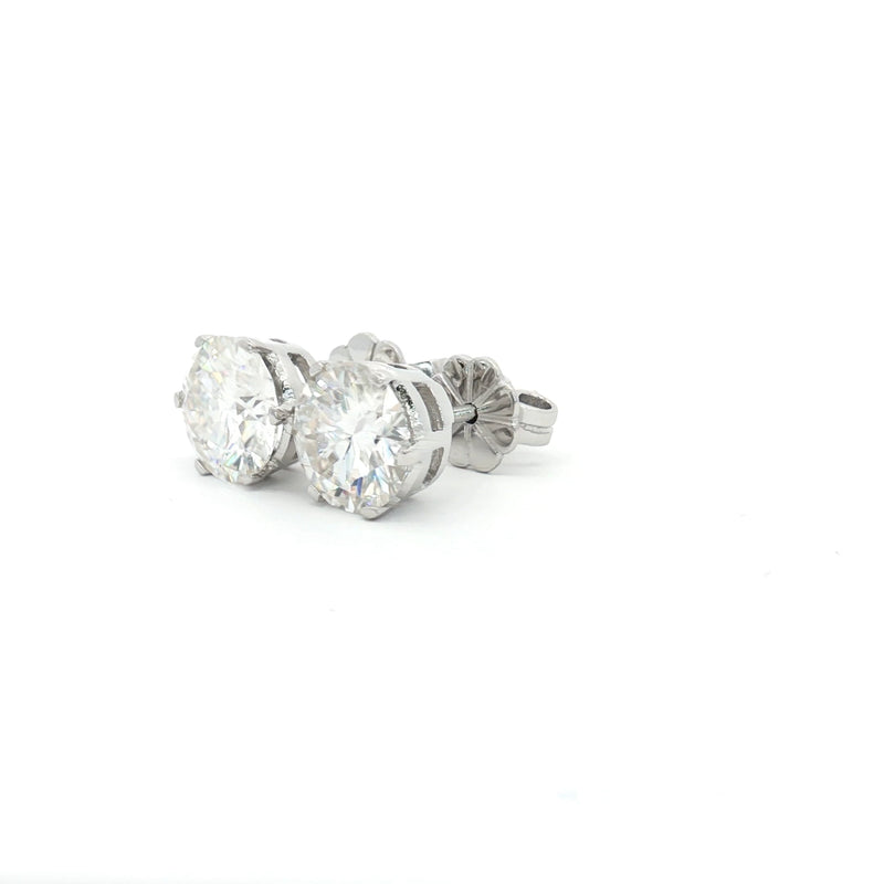 Luxe Brilliant Stud Earrings with Six Prongs