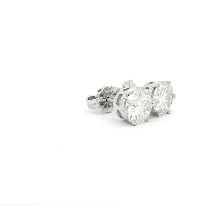 Luxe Brilliant Stud Earrings with Six Prongs