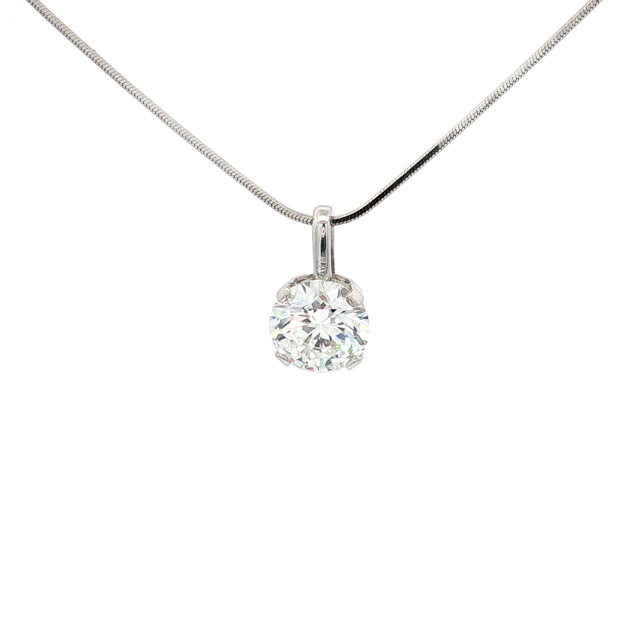 The Everyday Pendant in Lab Grown Diamonds
