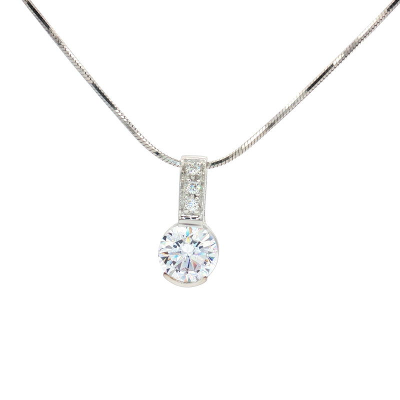 The Detail Solitaire Pendant