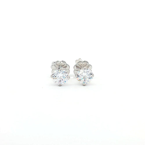 Petite Everyday Classic Stud Earrings