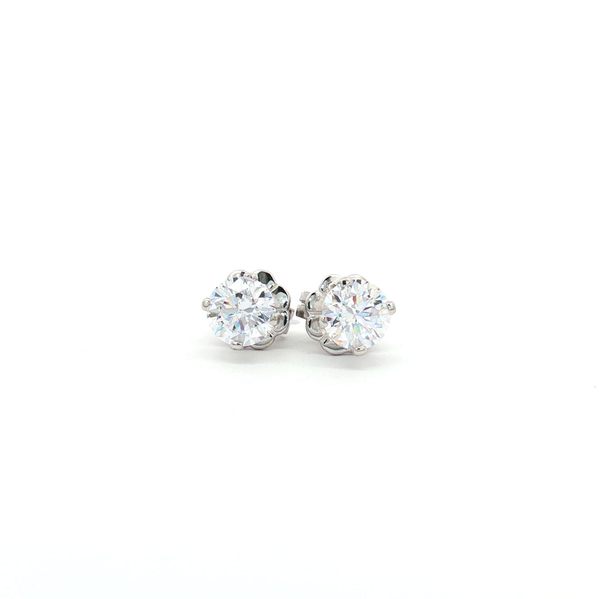 Petite Everyday Classic Stud Earrings