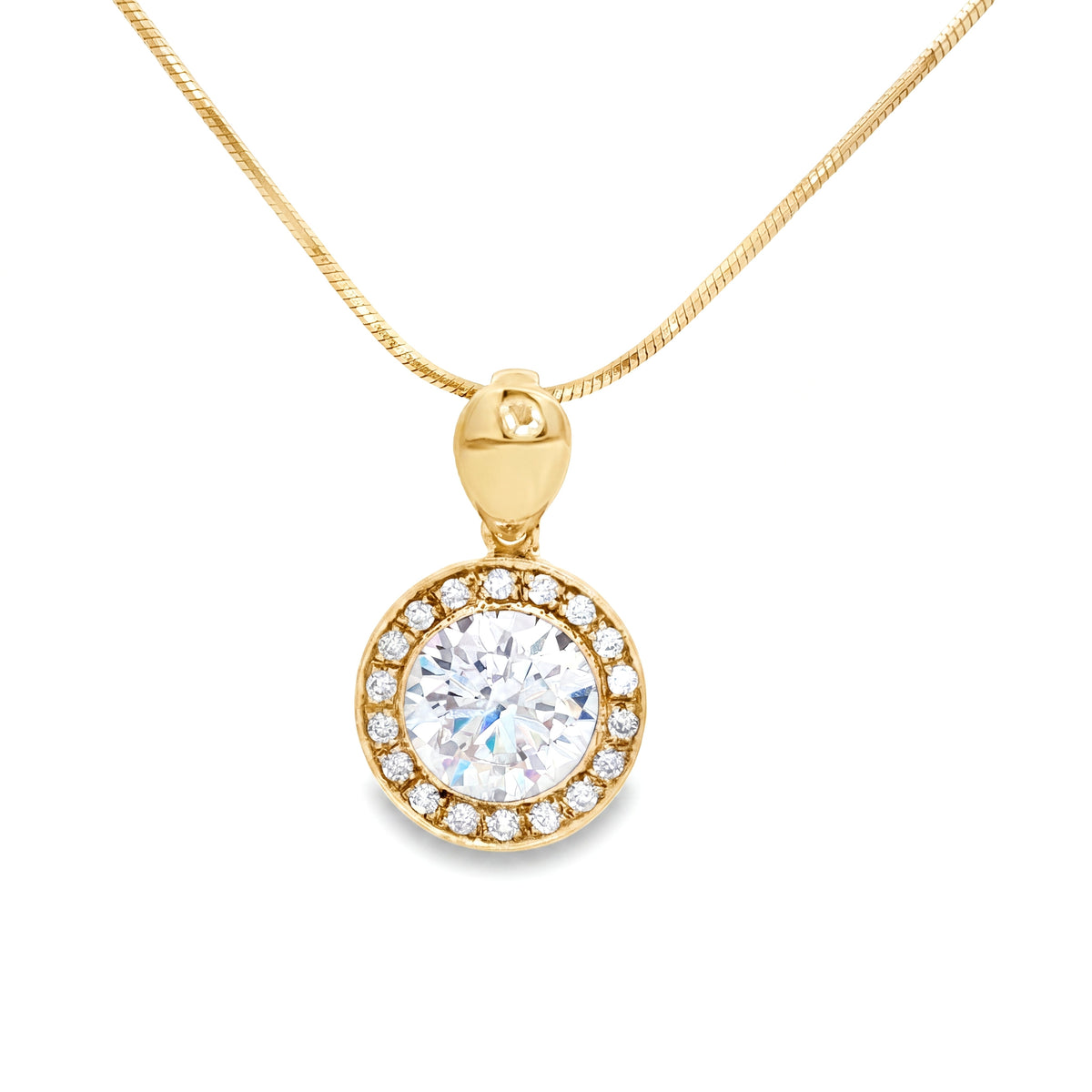 The Round Halo Pendant