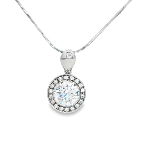 The Round Halo Pendant