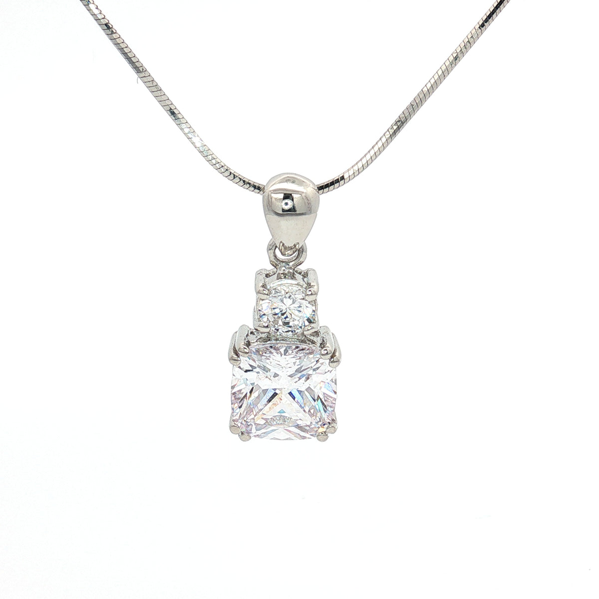 The Meghan Pendant