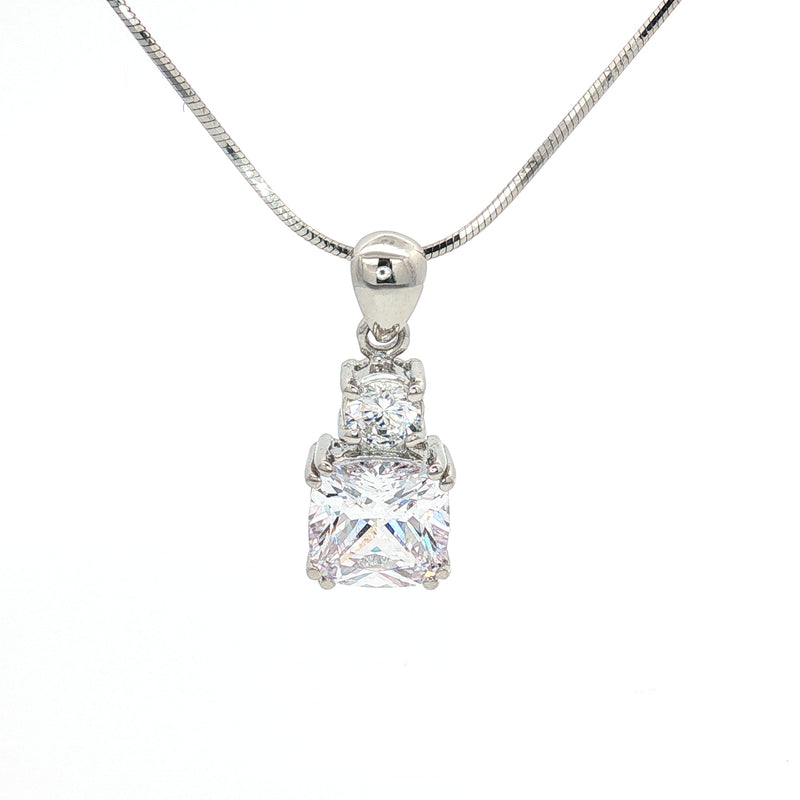 The Meghan Pendant