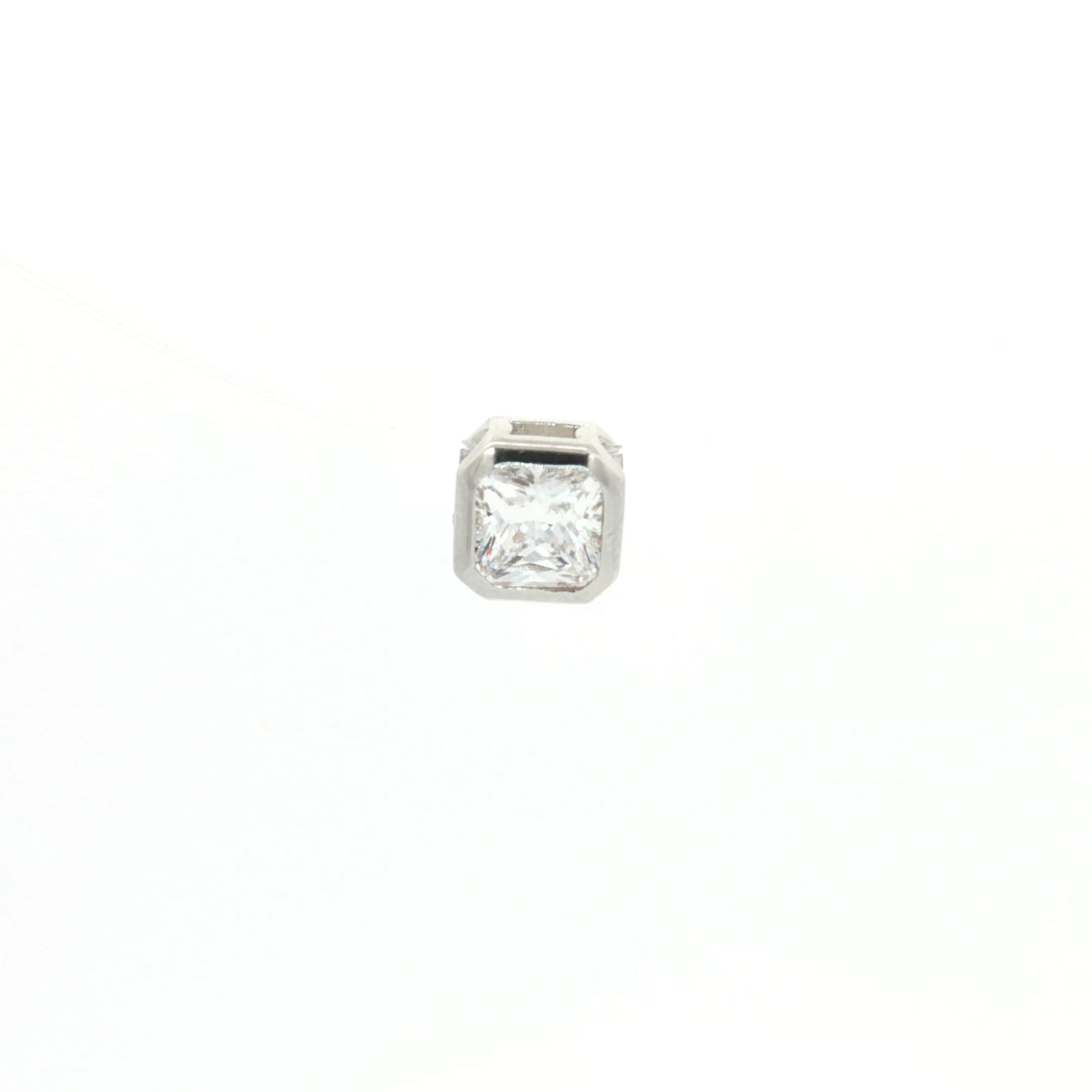 Princess Cut Floating Diamond