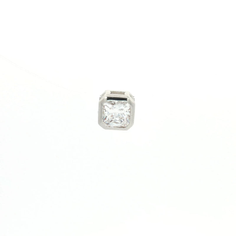 Princess Cut Floating Diamond