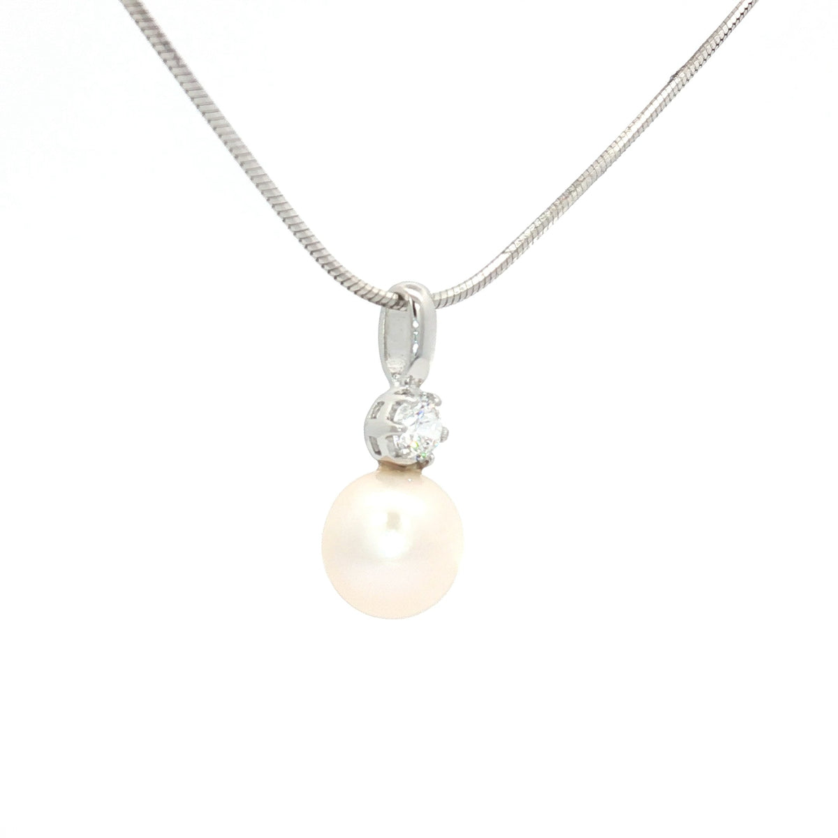 The Pearl Pendant