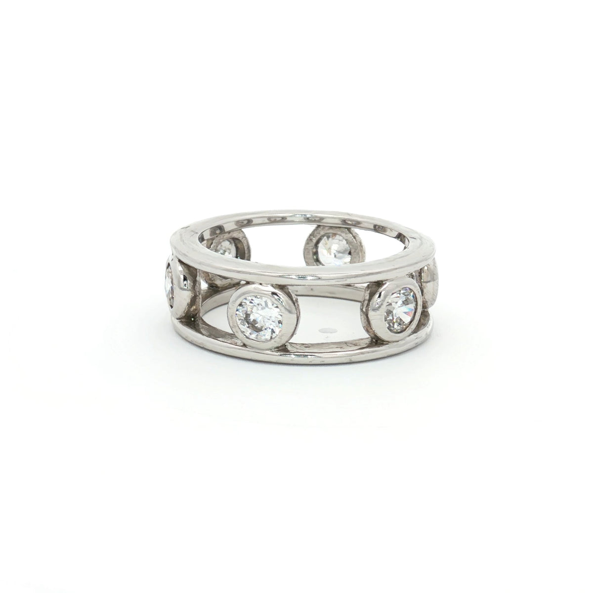 Bezel Set Open Frame Band