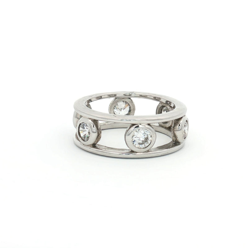 Bezel Set Open Frame Band
