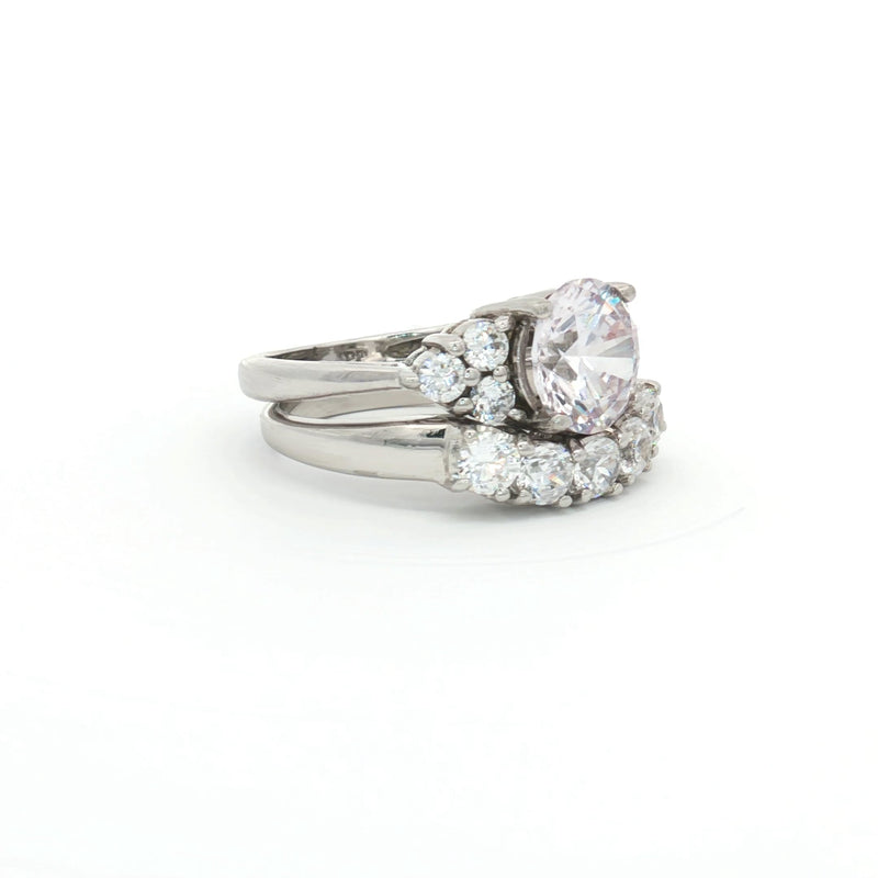 Brilliant Cut Ring with Small Brilliant Stones and Five Stone Curved Band