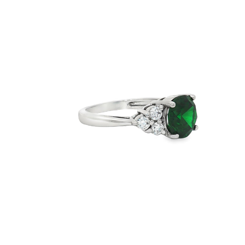 Brilliant Cut Ring with Small Brilliant Stones with Emerald Centre Stone