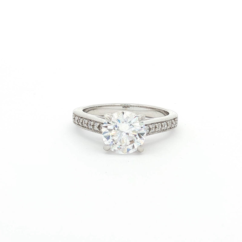 Brilliant Soliatire Ring with Milgrain Setting