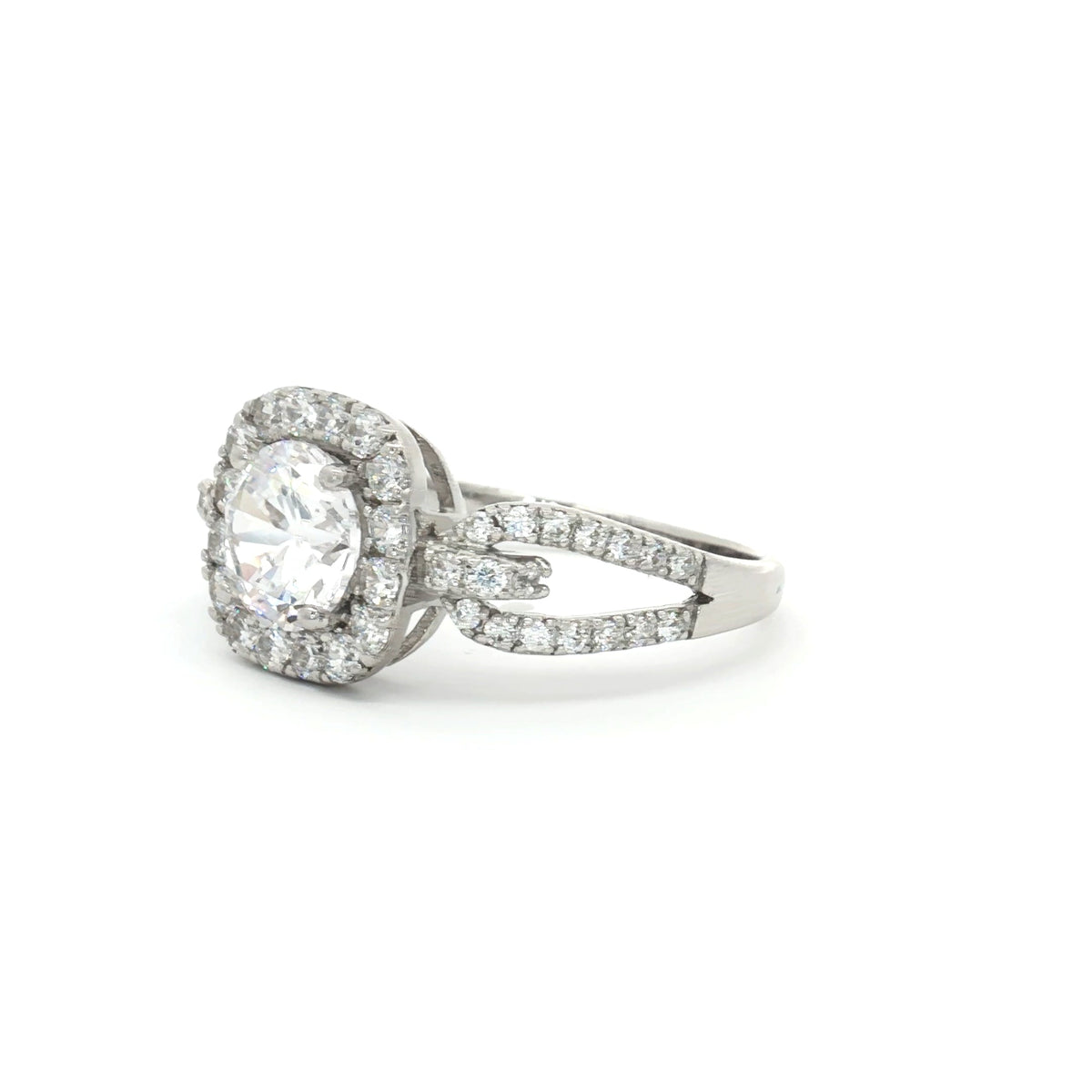 Brilliant Cut Halo Ring with Split Loop Band