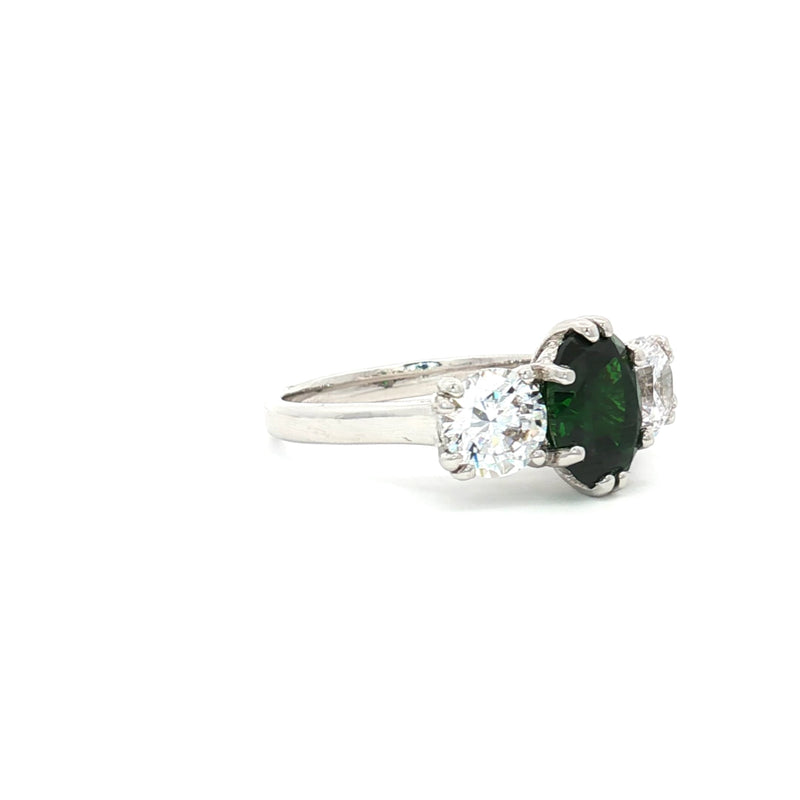 Oval Cut Ring with Two Brilliant Side Stones with Emerald Centre Stone