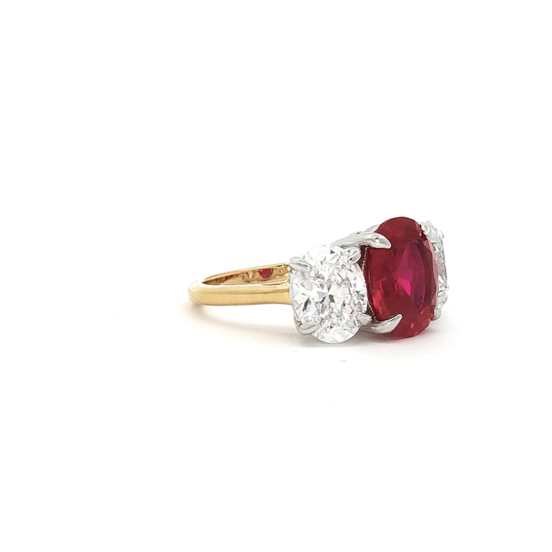 Large Three Stone Oval with Ruby Centre Stone in Yellow Gold