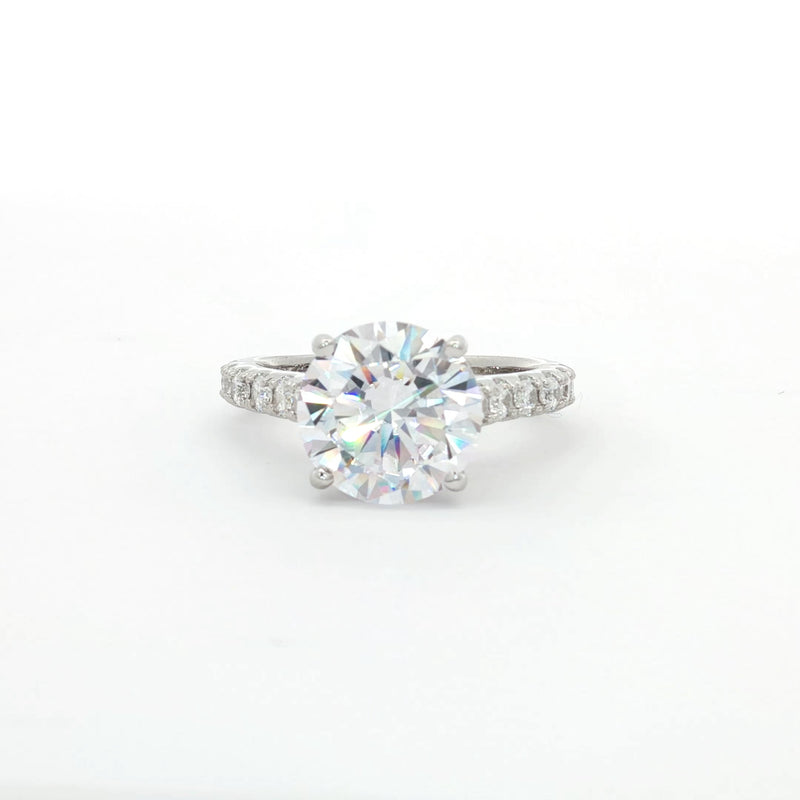Large Round Solitaire with Brilliant cut stones on Band