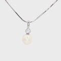 The Pearl Pendant